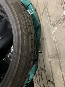 Pirelli P Zero (*) 235/35R19 91 Y (5 foto / 5)