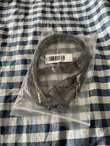 AUX IN ADAPTERKABEL for BMW BM54 E39 E46 E53 3.5mm Aux Audio (1 foto / 2)
