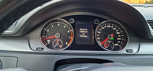 Volkswagen Passat (14 foto / 14)