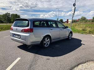 Honda Accord 2.0i 2003a (4 foto / 9)