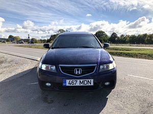 Honda Accord Tourer 2.4 vtec 140kw (2 foto / 11)