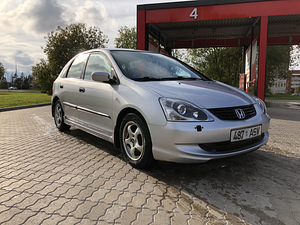 Honda Civic 1.6i ATM (1 foto / 9)