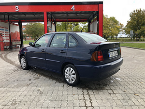 Vw Polo 1.9sdi (3 foto / 9)