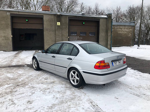 BMW 316i 85kw 161000km (3 foto / 9)