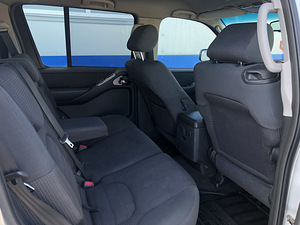 Nissan Pathfinder 2006 2.5 128kw (6 foto / 13)