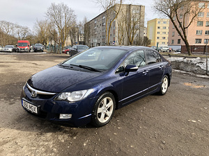Honda Civic 2007 Automat (1 foto / 8)