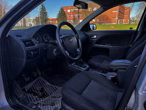 Ford Mondeo 1.8 bensiin 81 kw 2006 (10 foto / 10)