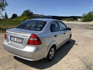 Chevrolet Aveo 1.2i 2007 (3 foto / 9)
