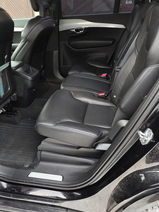 Volvo XC90, 2018 a, 173KW, 278345 km, diisel (11 foto / 15)