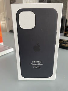Силиконовый чехол для iPhone 13. Оригинал (1 фото из 1)