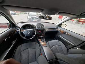 Mercedes-Benz E 270 2.7 R5 130kW (7 фото из 15)