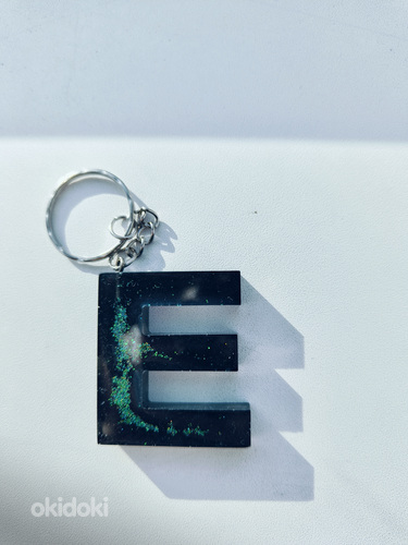 Брелок для ключей Е (фото #3)