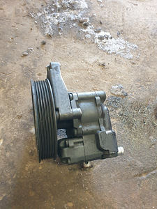 BMW roolivõimupump (2 foto / 4)