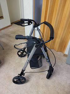 Rolaator (2 foto / 2)