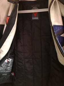 Dainese мотокуртка 50 (3 фото из 3)
