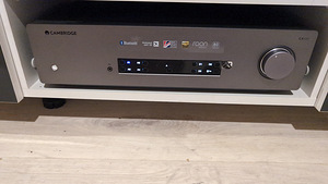 Cambridge Audio cxa81  			