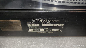 YAMAHA YP-D7 vinüülplaadimängija (6 foto / 6)