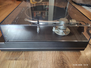 Vinüülplaadimängija SONY PS-X50 (2 foto / 9)