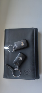 Toyota Prius XW 30 (12 foto / 12)