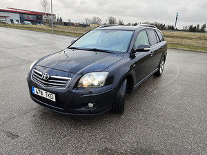 Toyota avensis 2006a. (1 foto / 10)