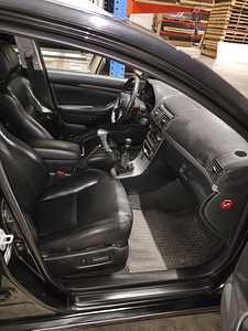 Toyota avensis 2006a. (7 foto / 10)