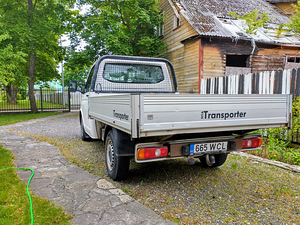 VOLKSWAGEN TRANSPORTER T5 (2 foto / 10)