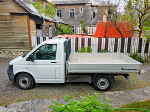 VOLKSWAGEN TRANSPORTER T5 (3 foto / 10)