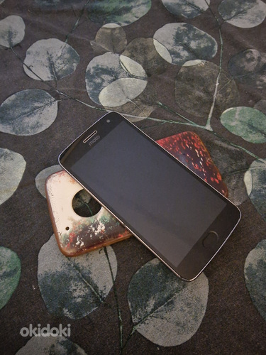 Motorola Moto G5 plus 32 ГБ на запчасти