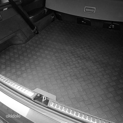 Коврик в багажник Nissan Qashqai, НОВЫЙ (фото #1)