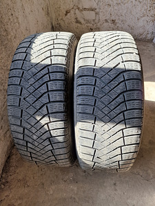 Шины 215/60 R16 (3 фото из 4)