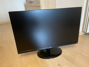 M: monitor LG 27”, 1080p, 60hz. (3 foto / 3)
