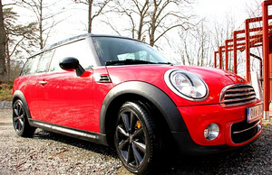 MINI Clubman Cooper D 2.0 (3 foto / 7)