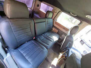 Hummer H2 (7 фото из 11)