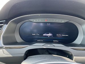 Volkswagen Passat (14 foto / 15)