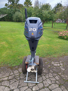 Yamaha 20 (1 фото из 6)