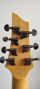 7-keelne elektrikitarr Schecter Omen Extreme 7 STBLK (8 foto / 9)