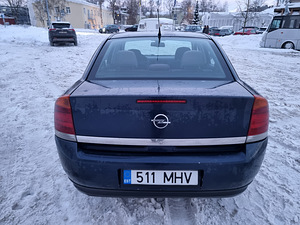 Opel Vectra C (4 фото из 11)