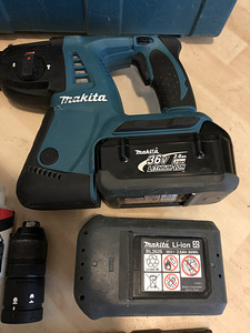 Puurvasar Makita BHR261T (2 foto / 3)