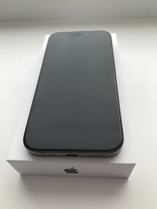 Apple iPhone 15 Pro 256GB (2 foto / 2)