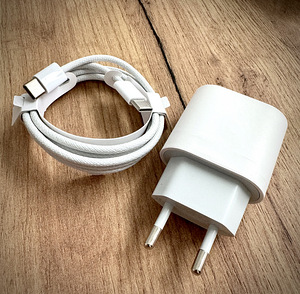 Kiirlaadija iPhone iPad 20W adapter kiir laadija USB-C (3 foto / 3)
