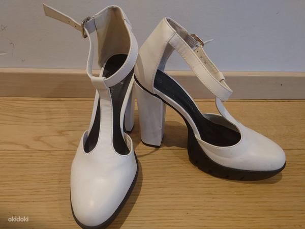 Белые туфли, ALDO, кожзаменитель (фото #2)