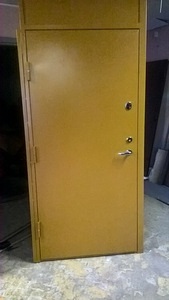 Металлическая дверь 930 х 2470 мм (2 фото из 2)