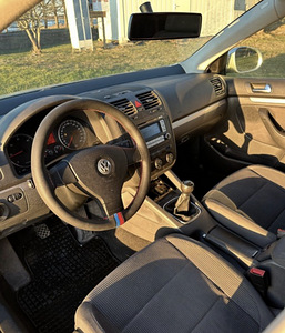 Volkswagen Golf 1.9 R4 77kW (6 foto / 8)