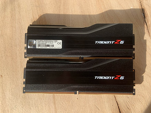 G.Skill Trident Z5 64Gb (32Gb x 2) Intel XMP (1 foto / 1)