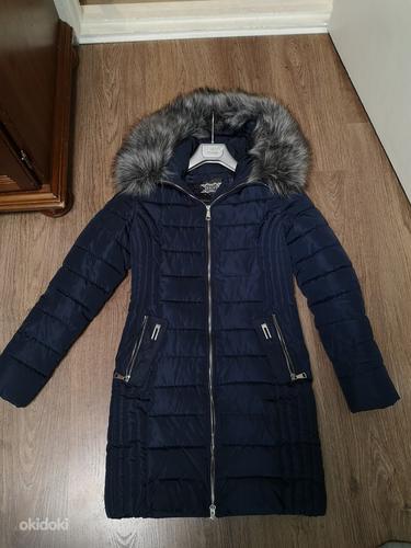 Зимняя куртка пальто (фото #1)