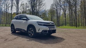 Citroen C5 Aircross BlueHDi 130 AT8 Shine 1.5 96kW (3 foto / 15)
