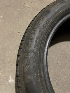 Pirelli P Zero Rosso 245/50 R18 (2 foto / 4)