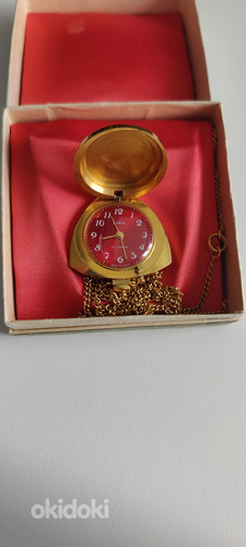 Антикварные советские женские часы с подвеской СССР, позолоч (фото #1)