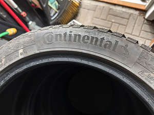 Шины Continental IceContact 3 225/45/R17 94T (3 фото из 3)