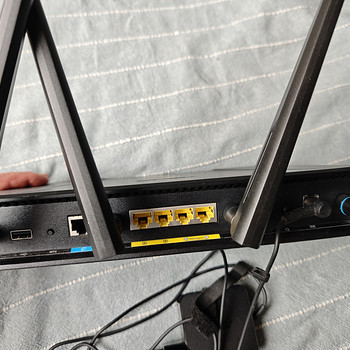 WiFi роутер ASUS RT-AC87U (AC2400 двухдиапазонный гигабитный)